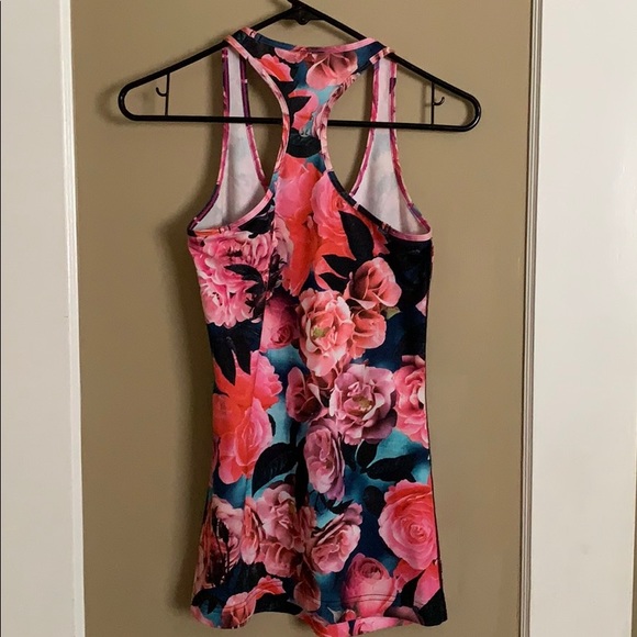 Lululemon Racerback Tank!! - Picture 2 of 5